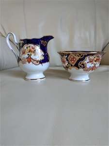 Royal Albert Derby pattern English bone china creamer pitcher and open footed sugar bowl set with cobalt blue and gold Imari decor