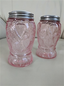 Large berries on vines embossed pink glass shakers