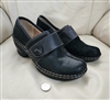 Elegant SOFTSPOT shimmering black clogs sz 11 M casual work wear shoes