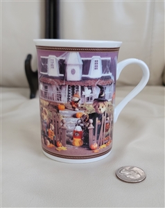 Boyds Bear porcelain collector mug with Beary Scary Halloween theme and bears in costumes by Danbury Mint