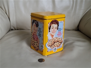 Vintage 1980s yellow Nestle Toll House recipe tin with WWII soldier graphics
