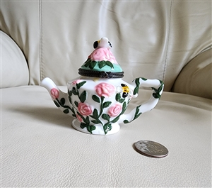 Porcelain bees elegant trinket box jewelry box